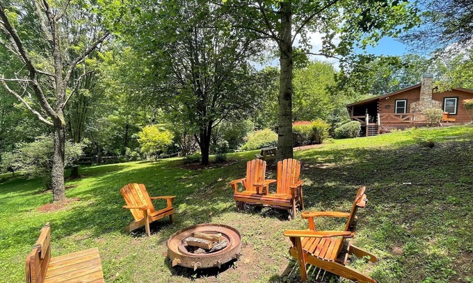 Murphy Cabina | Grumpy Bear Cabin - Your Western NC escape