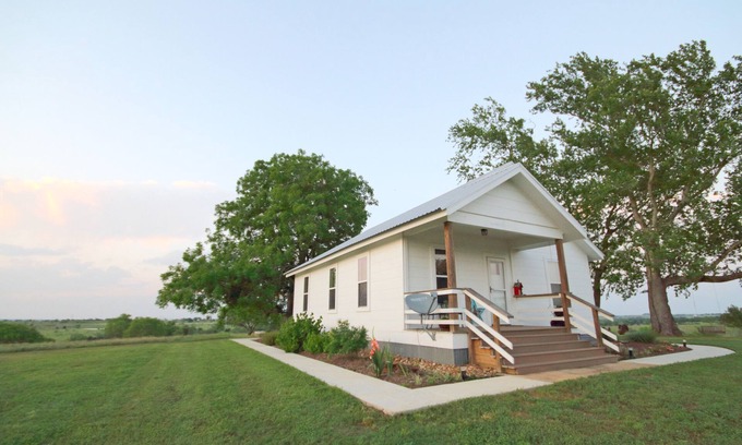 La Grange Casa | Guest House at the Brown Ranch