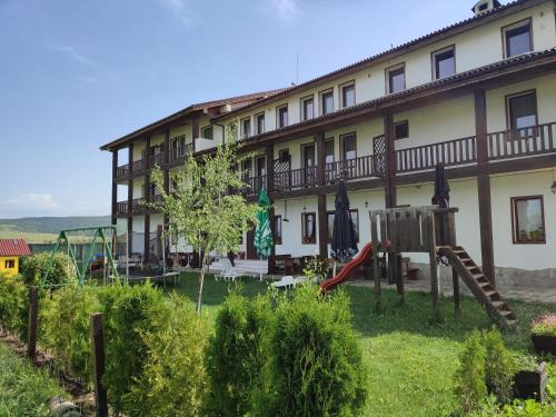 Belchin Casa | Guest House Belchin View