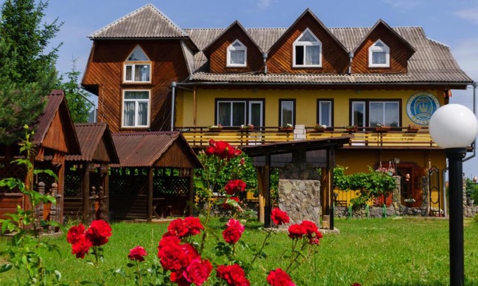 Kosiv Casa | Guest house Dvir Pysanka