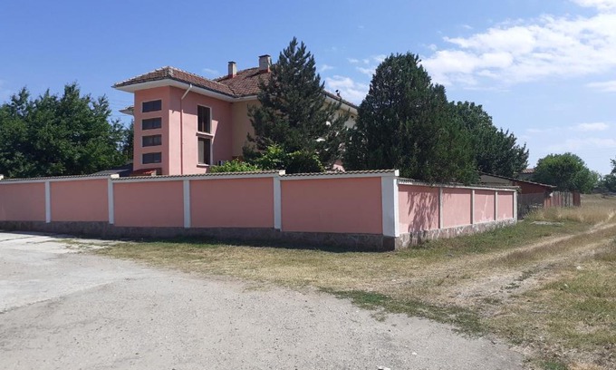 Dve Mogili Casa | Guest House Edelvais