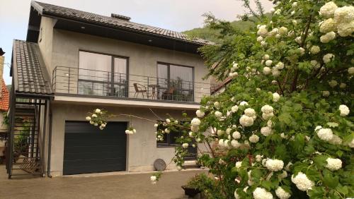 Yaremche Casa | Guesthouse U dida Viktora