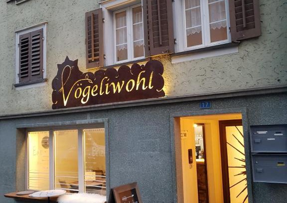 Flueelen Casa | Guesthouse Vögeliwohl