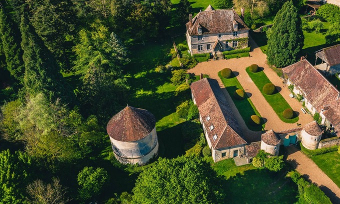 Nogent-le-Roi Casa | Guesthouse with friends or coworking for up to 14 people at the Manoir de Vacheresse