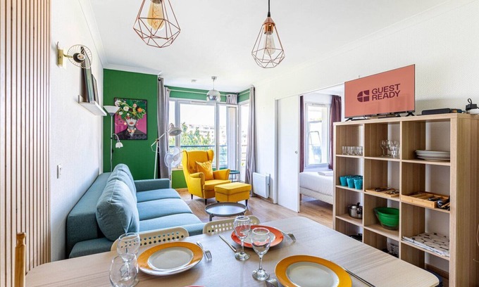 Combat Apartamento | GuestReady - Sunny apartment with balcony views