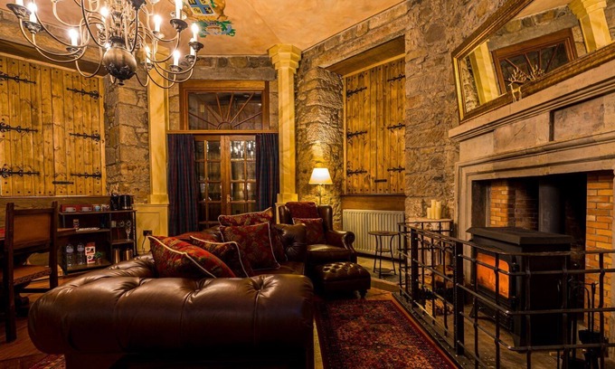 Longcroft Apartamento | GuestReady - Luxe Craigiehall Temple in Edinburgh