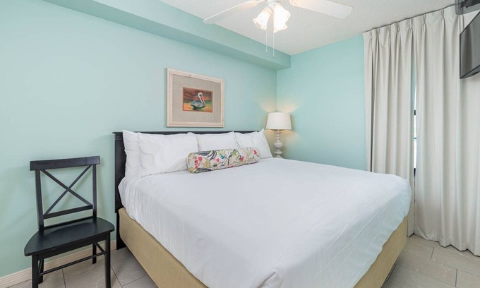 Gulf Shores Condominio | La playa está llamando tu nombre! Reserve su viaje hoy