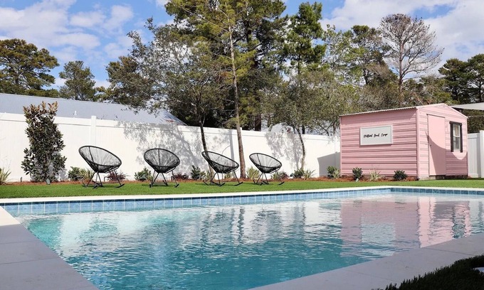 Gulfview Heights Casa | Gulfview Beach Escape - Heated Private Pool, Beach Gear & 6 Seater Golf Cart