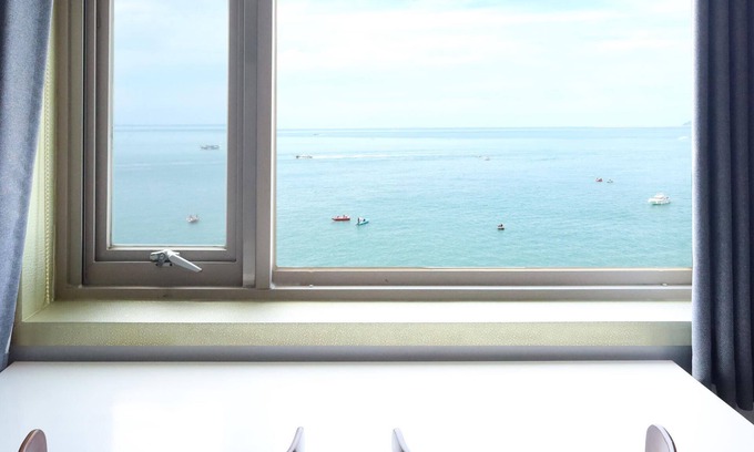 Gunsan Hotel | Gunsan Lavichi Hotel