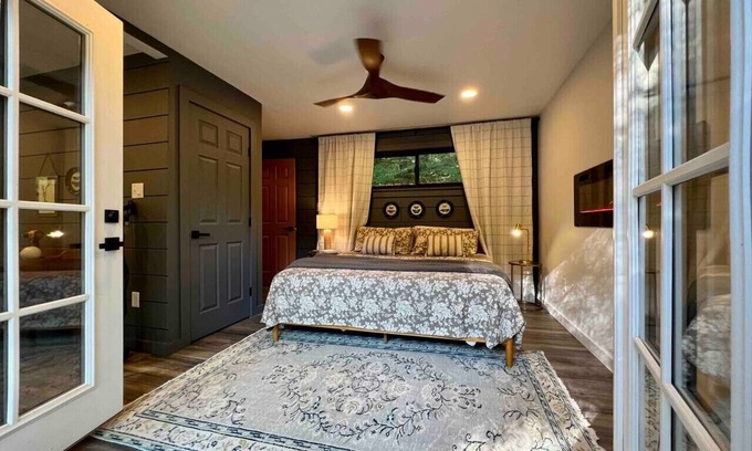 Ellwood City Apartamento | Gwen`s Cottage at Water`s Edge