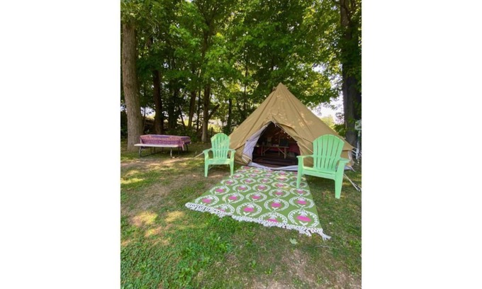 Rushville Alquiler De RV | Gypsy Belle Glamping Tent & Breakfast for 2 in Finger Lakes Wine Country!