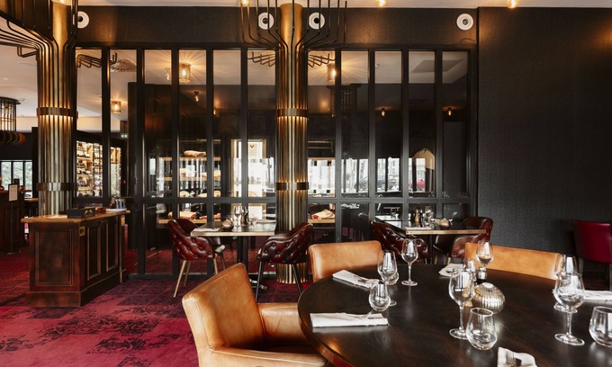 Chanteloup-en-Brie Hotel | Hôtel Dali Val D'Europe