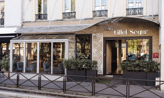 Necker Hotel | Hotel Eiffel Segur