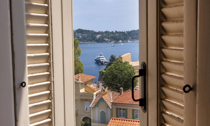 Villefranche-sur-Mer Hotel | Hôtel Le Provençal