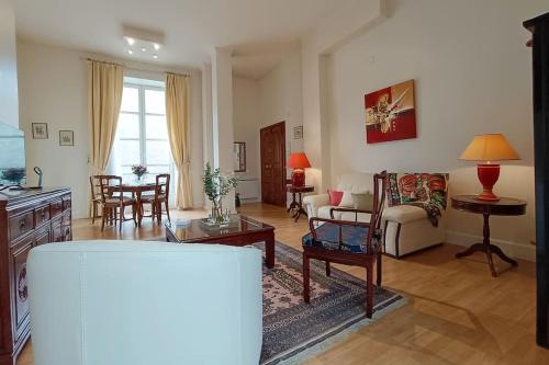 Nevers Apartamento | Hôtel le Remigny XVII siècle
