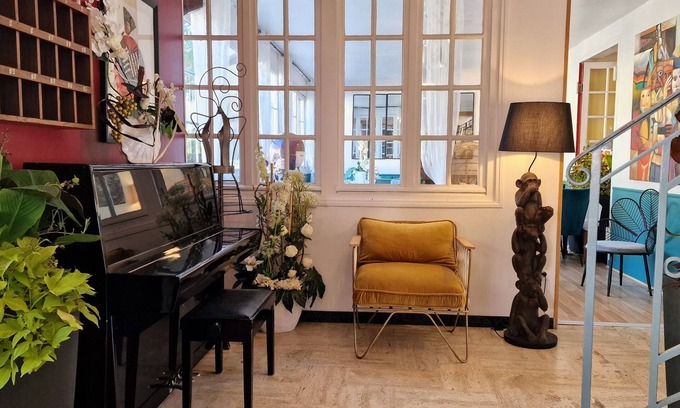 Thorigne-sur-Due Hotel | Hôtel Le Saint Jacques