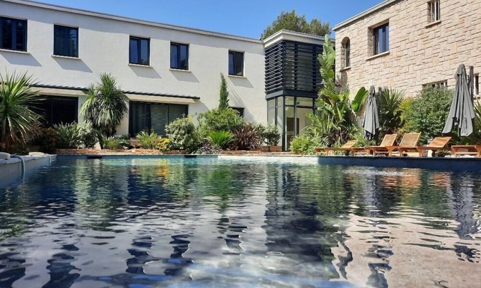 Cassis Casa | Hôtel Particulier Cassis Parking gratuit Piscine chauffée