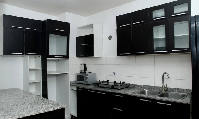 Lekki Phase 1 Hotel | H3 Luxury Cottage