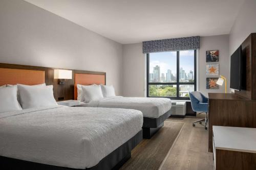 Holly Hotel | Hampton Inn Austin East Side 5th Street