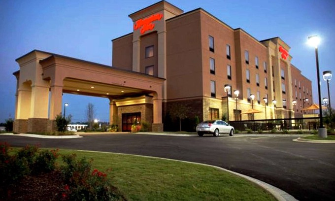 Calera Hotel | Hampton Inn Calera