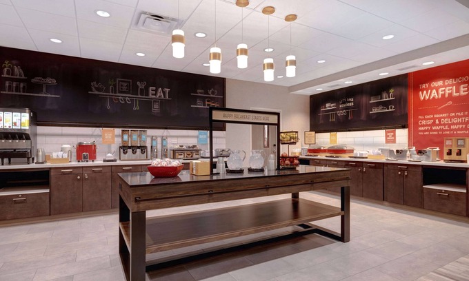 Orland Park Hotel | Hampton Inn Chicago Orland Park