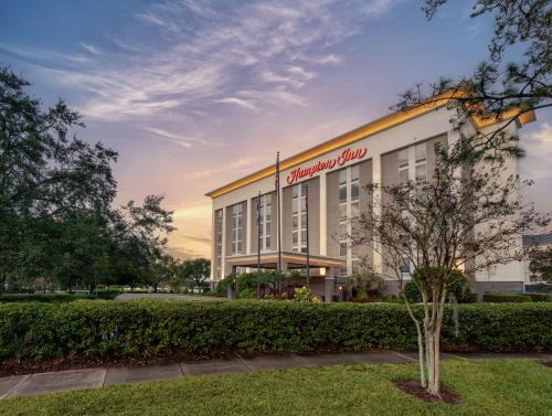 Airport North Hotel | Hampton Inn Orlando-International Airport