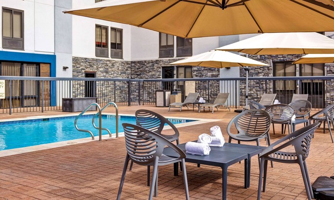 Downtown San Antonio Hotel | Hampton Inn San Antonio-Downtown (River Walk)