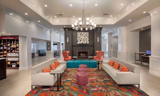 Skyland Hotel | Hampton Inn & Suites Asheville Airport