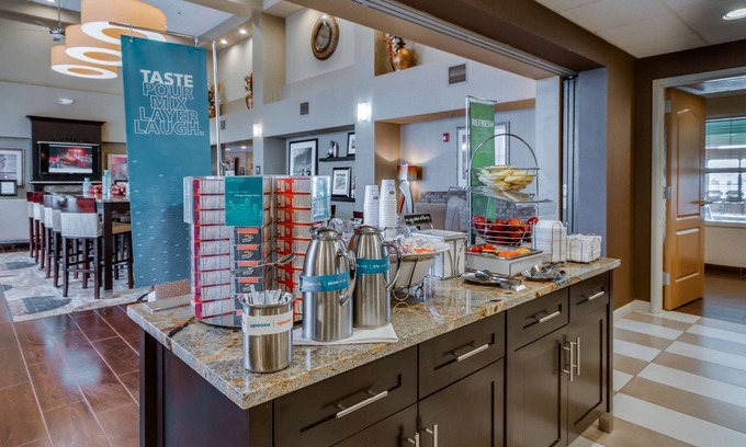 Las Cruces Hotel | Hampton Inn & Suites Las Cruces I-25