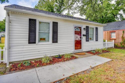 Hampton Casa | Hampton Vacation Rental Central Location, Patio