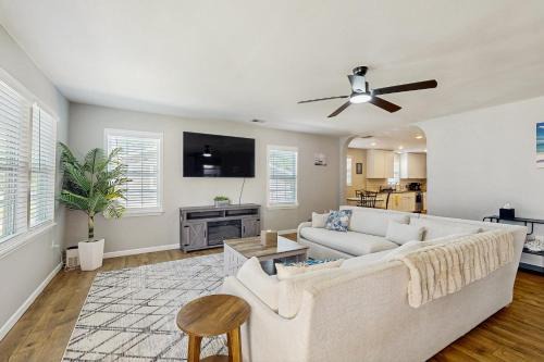 Hanahan Casa | Hanahan Hideaway