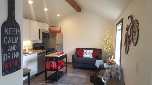Fruita Casa | Handlebar Heaven! Cute Cottage in Downtown Fruita