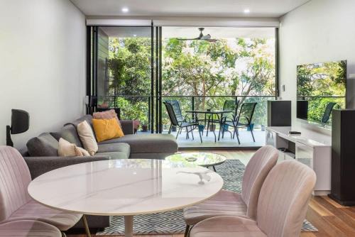 Greenslopes Apartamento | Hanlon Park Escape 250m to Stones Corner Village