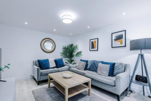 Shrewsbury Apartamento | Hansas Executive Hideaway - Two Premium Townhouses by Parydise - Great for Business or Family Stays