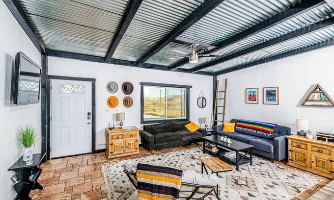 Indian Cove Casa | Happy Haven Homestead - Tranquil Home w/ Hot Tub