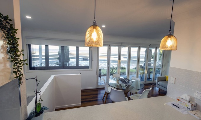 Beachmere Casa | Happy Tides - Casa de vacaciones frente al mar