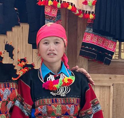 Dong Van Cabina | HaPu Homestay Lô Lô Chải