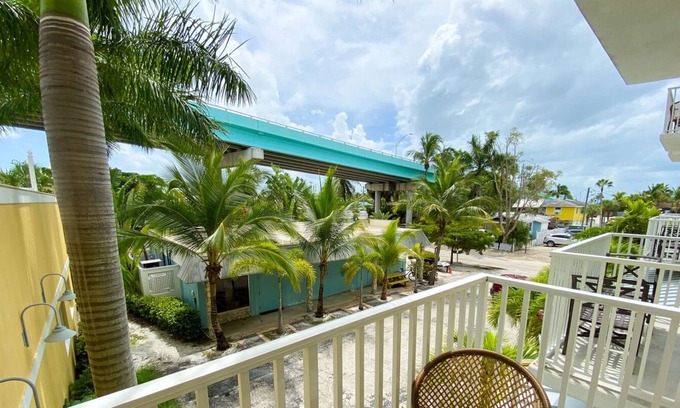 Fort Myers Beach Condominio | Harbour House at the Inn Unit 213 by Coastal Vacation Properties