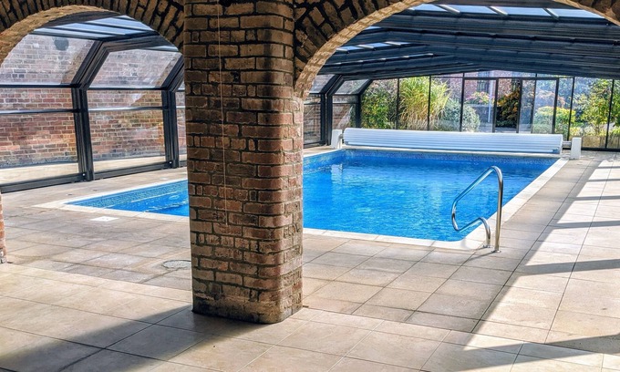 Louth Cabaña | Hare Cottage, Covenham Holiday Cottages