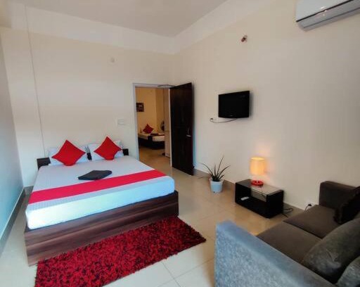 Sualkuchi Apartamento | Harmony Hideaway by Happy Home Living 2 room unit with kitchen