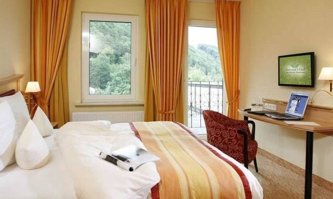 Hannoversch Munden Casa | Haupthaus Doppelzimmer mit Balkon - Flux - Biohotel im Werratal