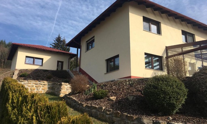 Wasungen Apartamento | Haus Am Wald