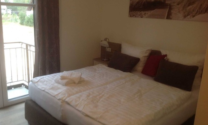 Karlshagen Casa | Haus Anna double room 20 with balcony - Usedom Bike - Hotel Max & Anna