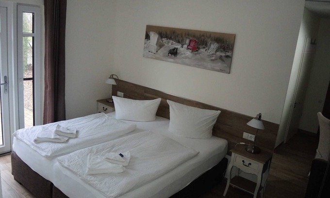 Karlshagen Casa | Casa Anna habitación doble 18 con terraza, negocia. Feria - Usedom Bike Hotel & Suites *** 80 m hasta el mar Báltico