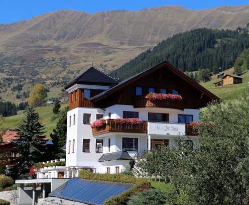 Serfaus Apartamento | Haus Christina