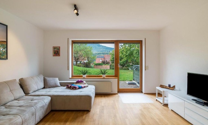 Annweiler am Trifels Apartamento | Haus Gartenblick