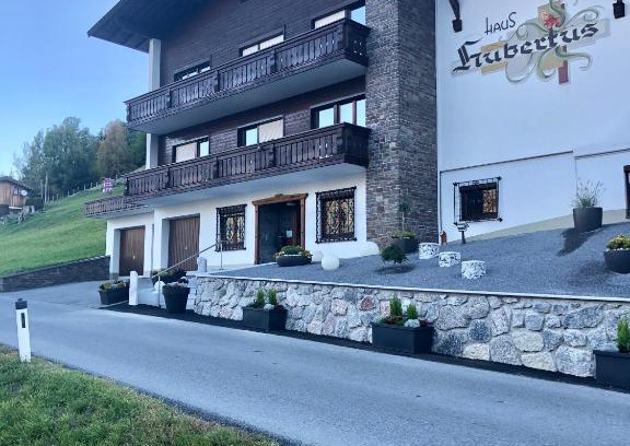 Jerzens Cama Y Desayuno | Haus Hubertus