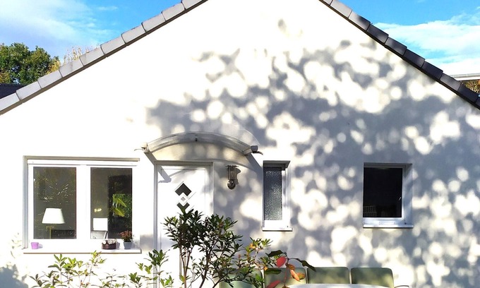 Refrath Casa | Haus im Garten in der Nähe von Köln-Messe