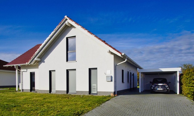 Trent Casa | Haus in Idyllischer Lage mit Sauna, Terrasse und Garten - Villa Mondlicht