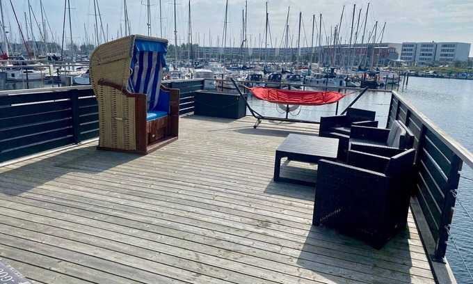 Ostholstein Apartamento | Hausboot für 5 Gäste mit 50m² in Fehmarn